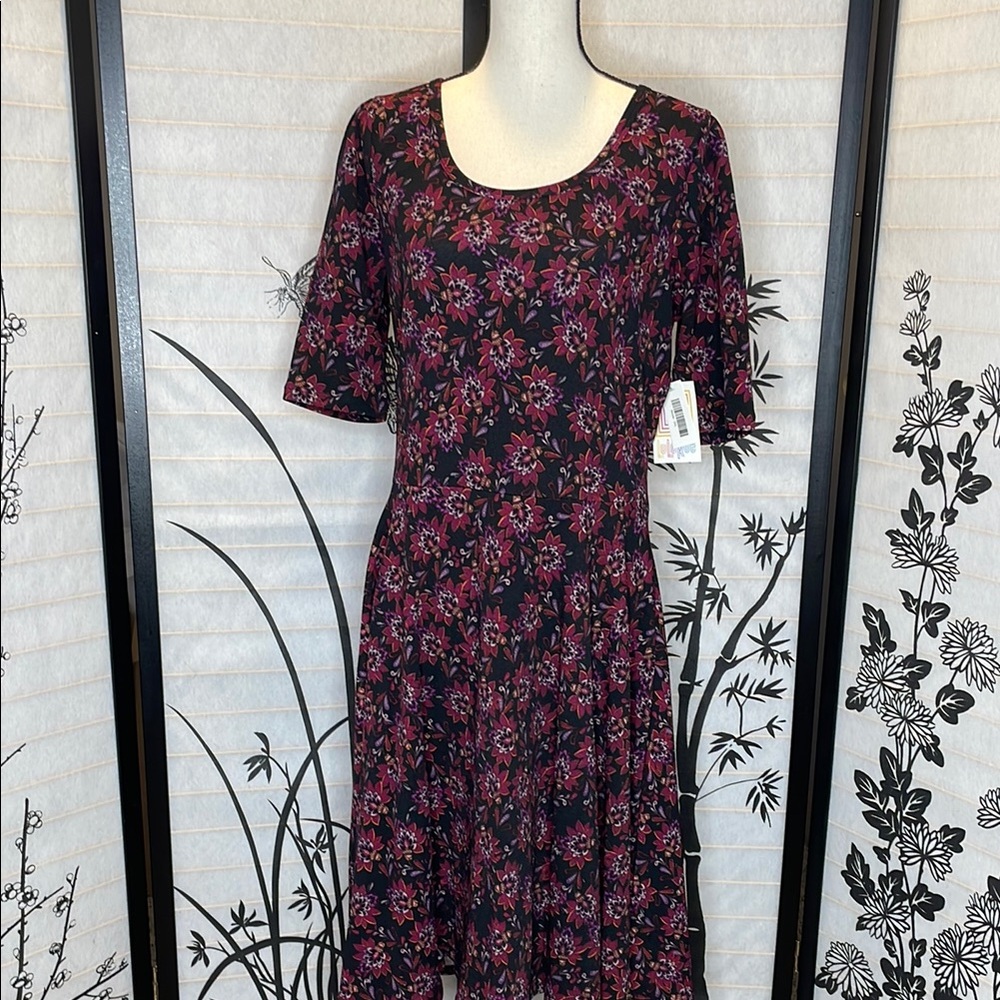 Lularoe Nicole floral Black and Pink Dress 2xl